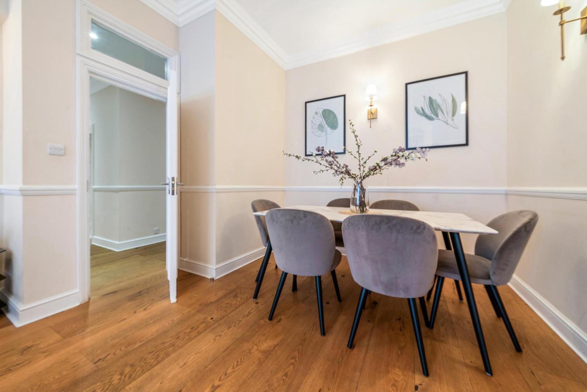 Spectacular 3 Bed In Berkeley Sq Mayfair ロンドン エクステリア 写真
