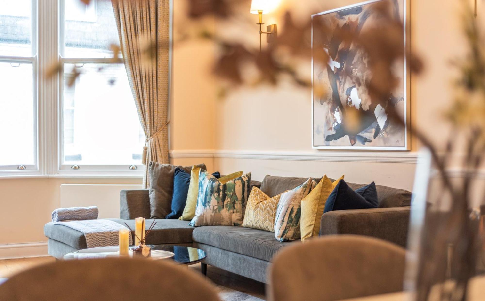 Spectacular 3 Bed In Berkeley Sq Mayfair ロンドン エクステリア 写真