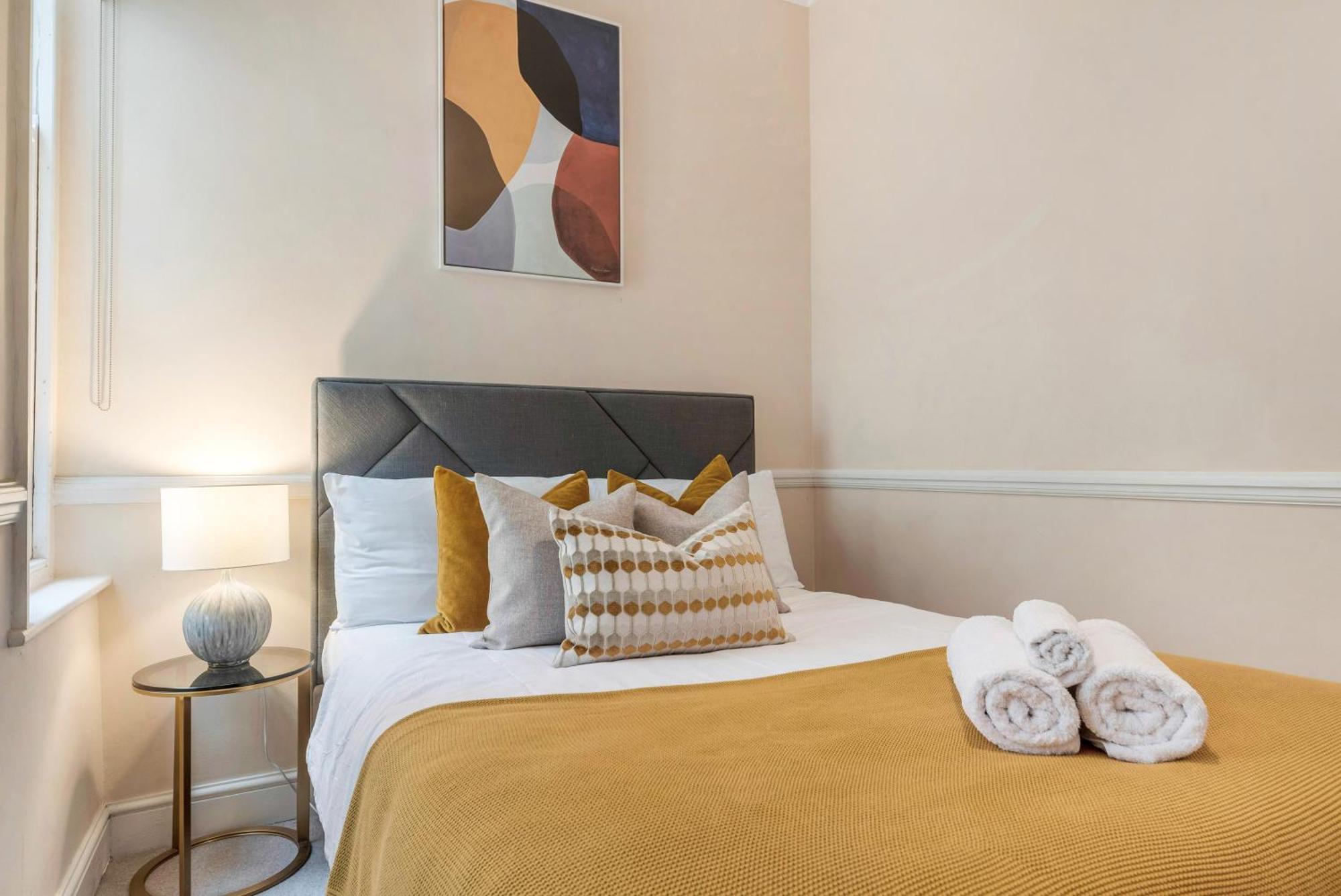 Spectacular 3 Bed In Berkeley Sq Mayfair ロンドン エクステリア 写真