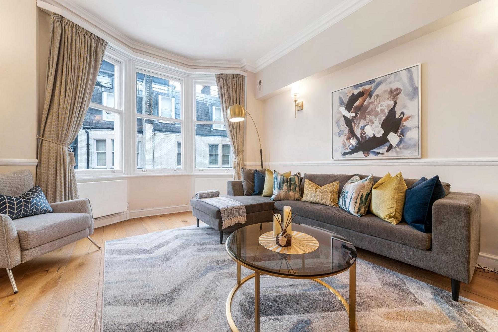 Spectacular 3 Bed In Berkeley Sq Mayfair ロンドン エクステリア 写真